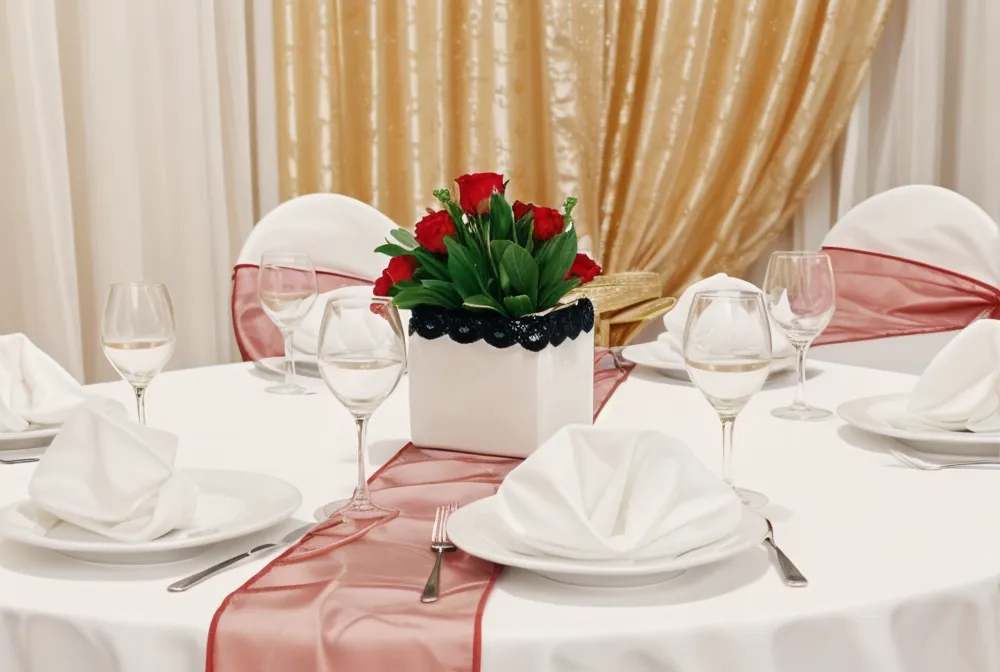 Mantelería satén blanco